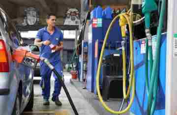 Governo fixa subvenção à gasolina em R$ 0,44 por litro